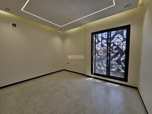 4 bedroom floor in Al Janadriyah 10