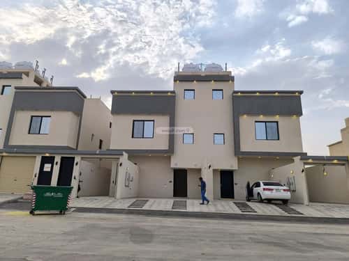 4 bedroom floor in Badr 2