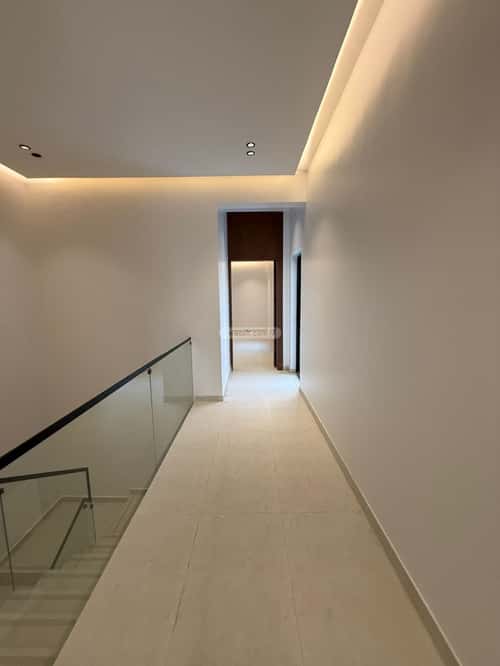 5 bedroom floor in Al Janadriyah 10