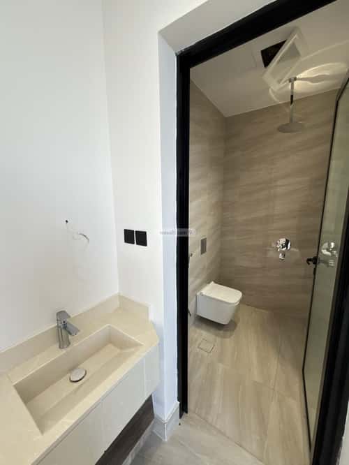 6 bedroom floor in Dirab 5