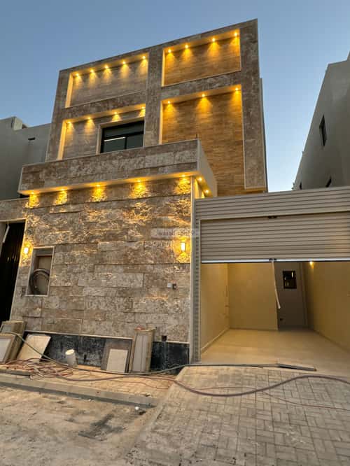 4 bedroom villa in Al Rimal 8