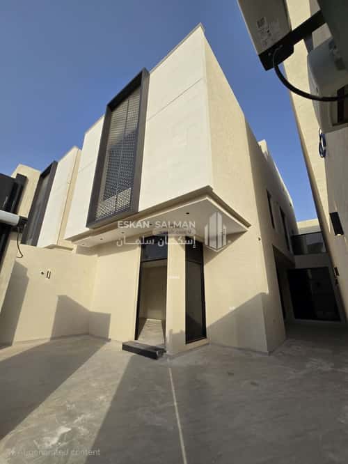9 bedroom villa in King Faisal 13