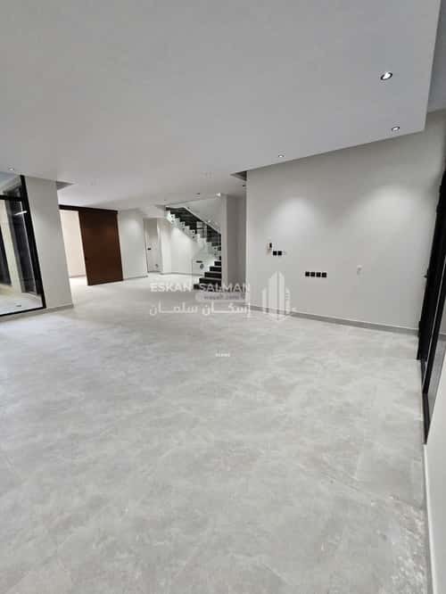 9 bedroom villa in King Faisal 5