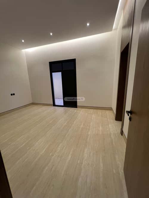 6 bedroom villa in Al Mahdiyyah 3