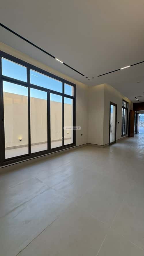 5 bedroom villa in Al Mahdiyyah 14