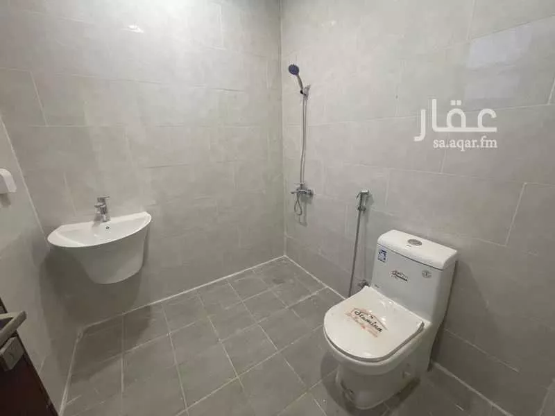 فيلا 5 غرف في الجنادرية 20