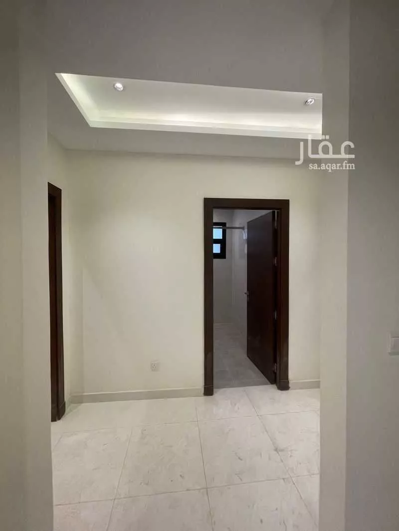 فيلا 5 غرف في الجنادرية 25