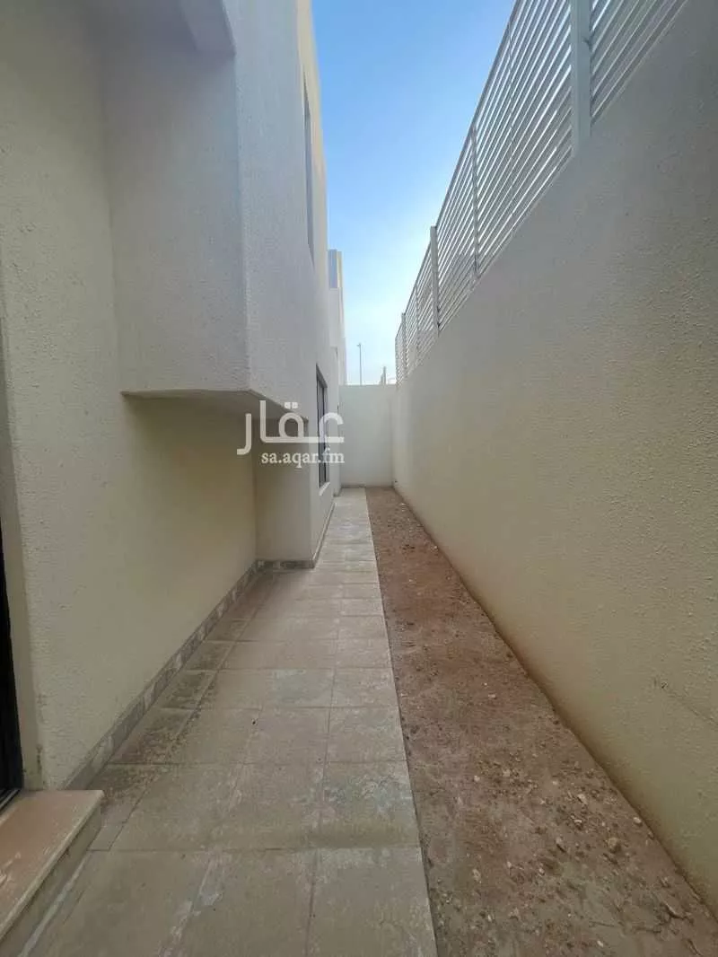 فيلا 5 غرف في الجنادرية 27