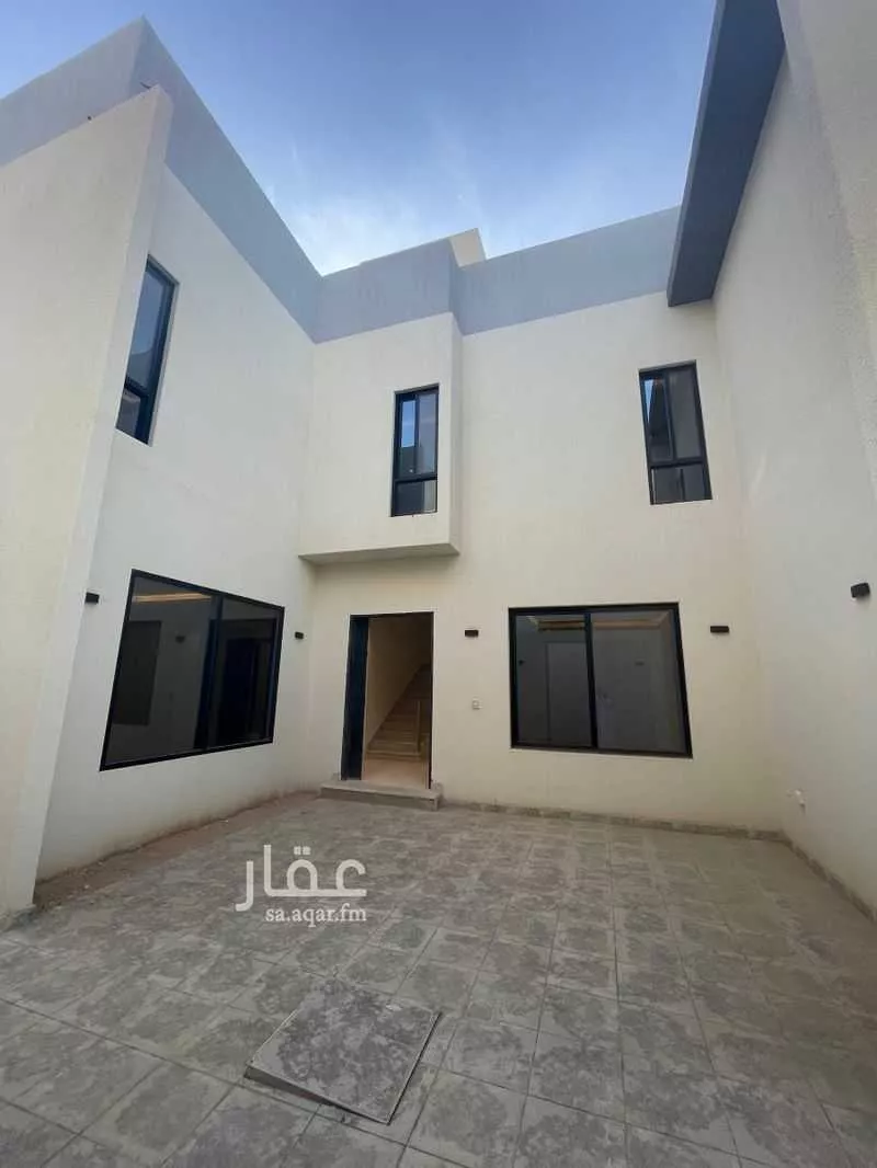 فيلا 5 غرف في الجنادرية 6