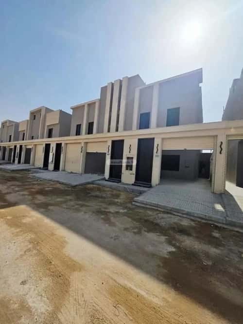 5 bedroom floor in Badr 13