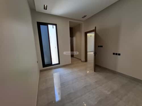 5 bedroom villa in Al Aridh 3