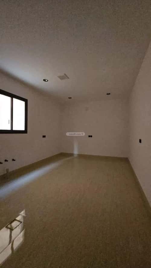 6 bedroom villa in Al Uraija Al Gharbi 2