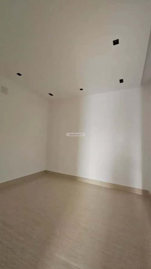 6 bedroom villa in Al Uraija Al Gharbi 14