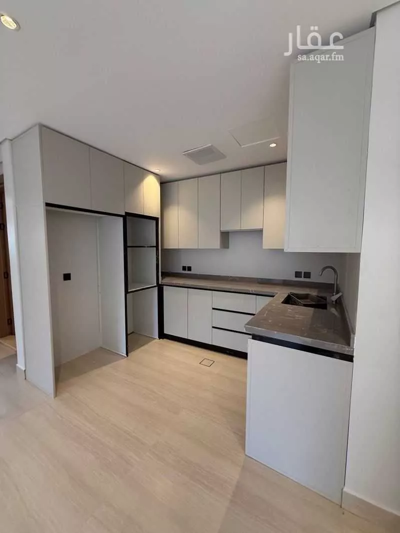2 bedroom apartment in Al Olaya, Riyadh 8