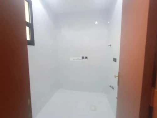 6 bedroom villa in Dhahrat Laban 13