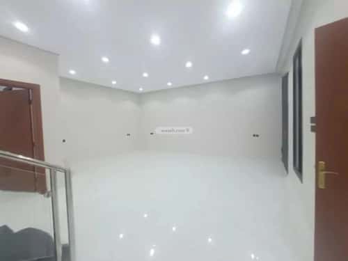 6 bedroom villa in Dhahrat Laban 9
