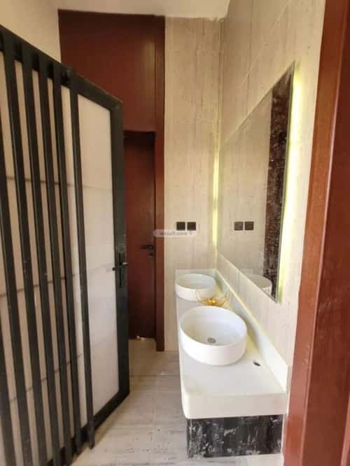 5 bedroom villa in Tuwaiq 5