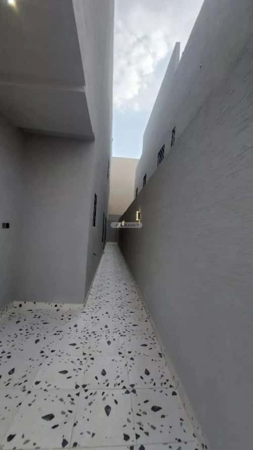 4 bedroom villa in Badr 8