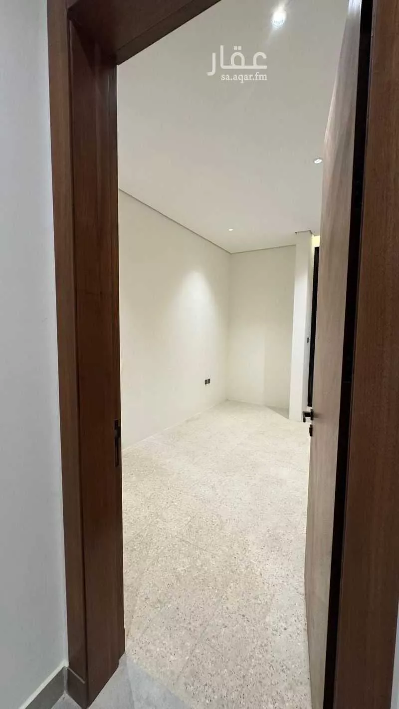5 bedroom villa in Al Safa, Riyadh 12