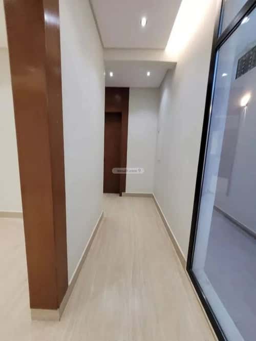 3 bedroom floor in Tuwaiq 1