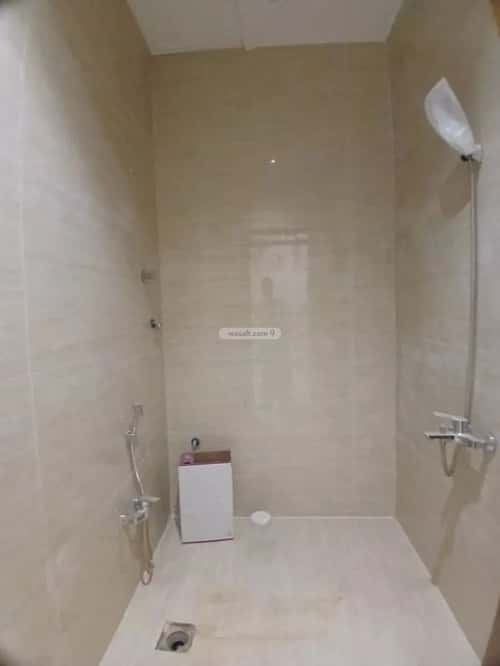 3 bedroom floor in Tuwaiq 9