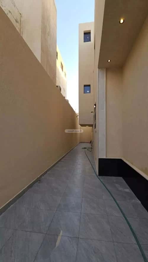 7 bedroom villa in Al Uraija Al Awsat 6