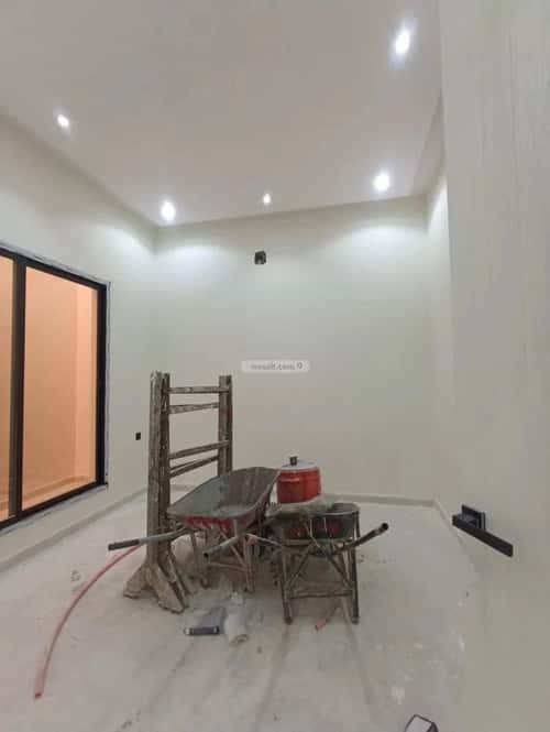 6 bedroom villa in Al Uraija Al Gharbi, Riyadh 8