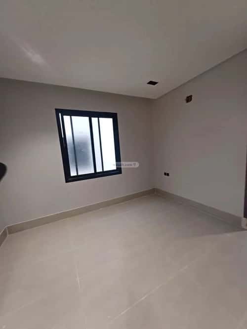 5 bedroom villa in Okaz 10
