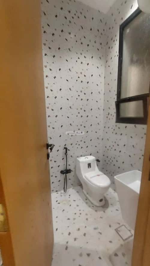 3 bedroom floor in Tuwaiq 6