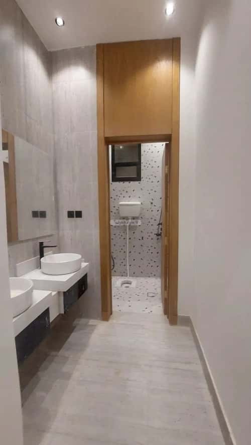 3 bedroom floor in Tuwaiq 9