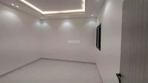 فيلا 4 غرف في بدر 2