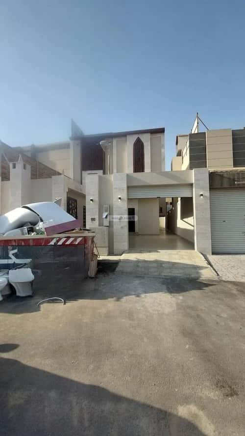 6 bedroom villa in Tuwaiq 4