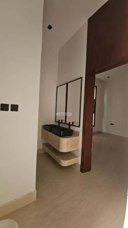 7 bedroom villa in Tuwaiq 4