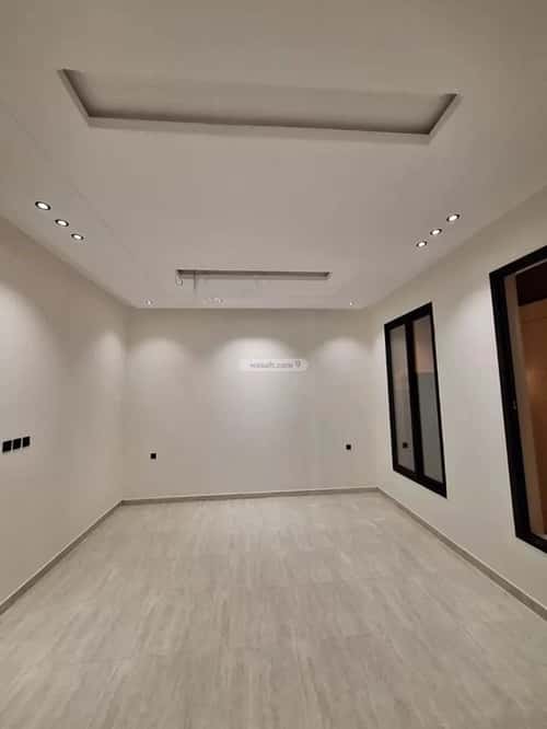 5 bedroom villa in Al Awali 4