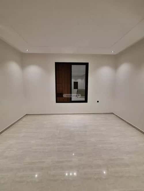 5 bedroom villa in Al Awali 15