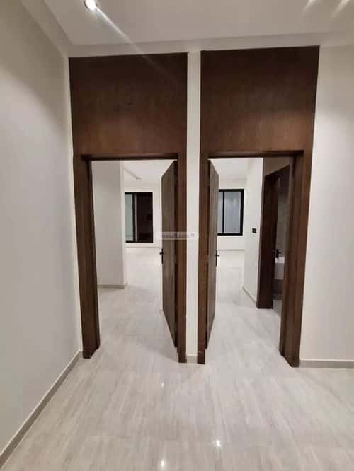 5 bedroom villa in Al Awali 4