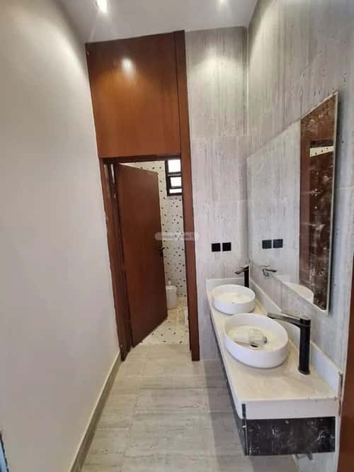 فيلا 5 غرف في طويق 5