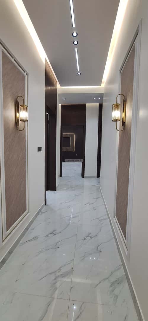 4 bedroom floor in Al Janadriyah 3