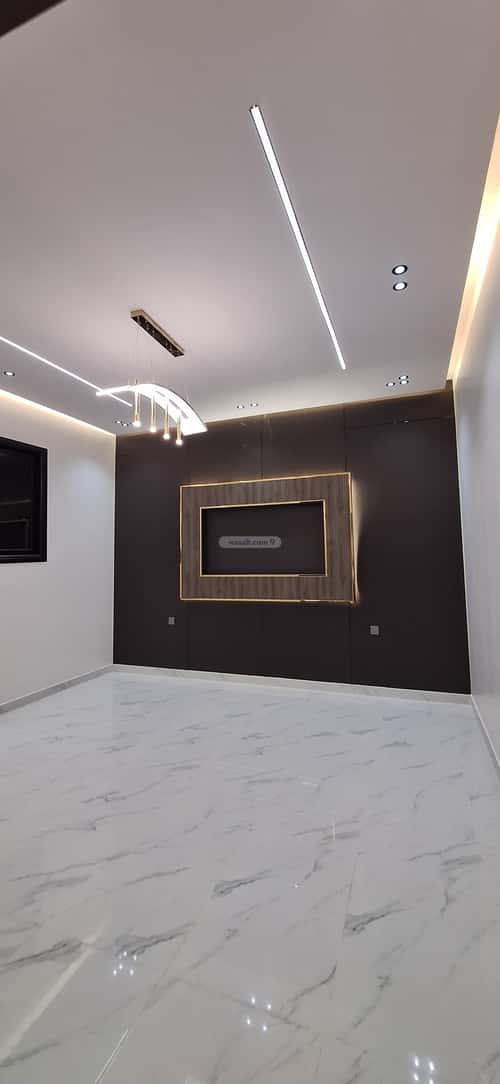 4 bedroom floor in Al Janadriyah 4