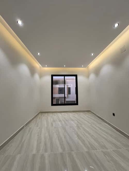 6 bedroom floor in Badr 4