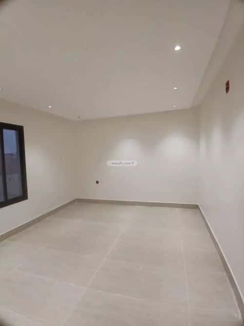 3 bedroom floor in Tuwaiq 1