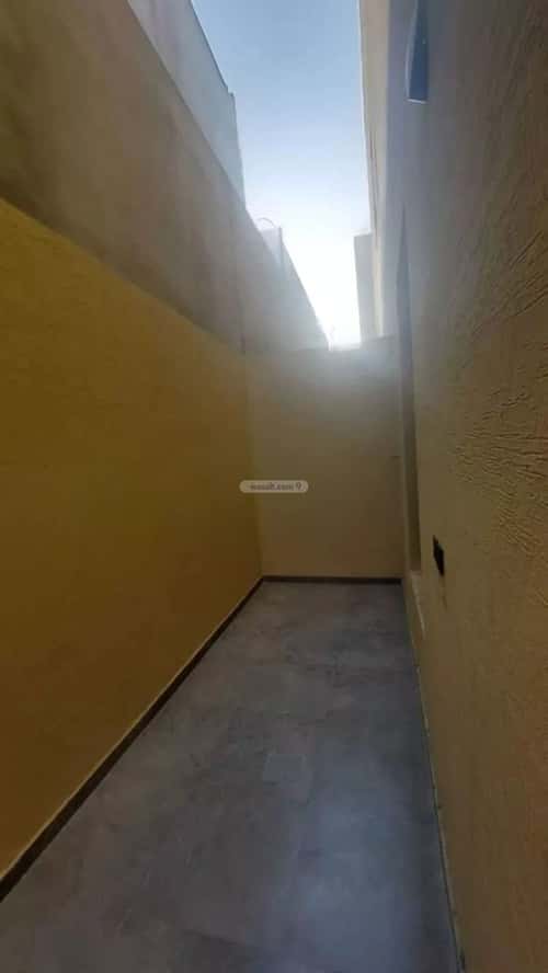 3 bedroom floor in Tuwaiq 3