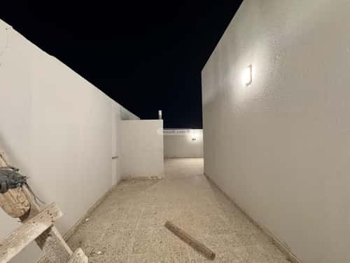 4 bedroom floor in Al Zahrah 10