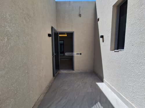 3 bedroom apartment in Al Yarmouk 5