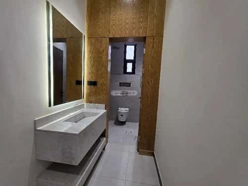 5 bedroom floor in Al Janadriyah 2