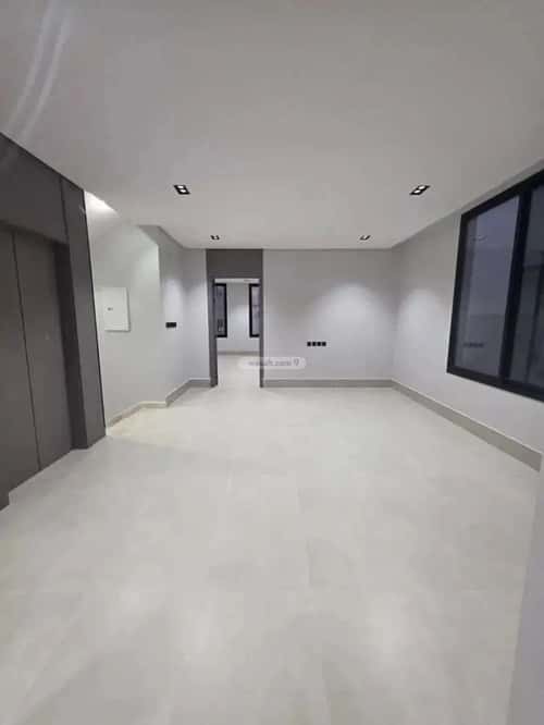 8 bedroom villa in Al Uraija Al Gharbi 3