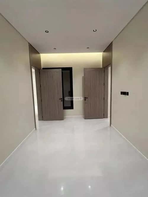 فيلا 6 غرف في العريجاء الغربي 5