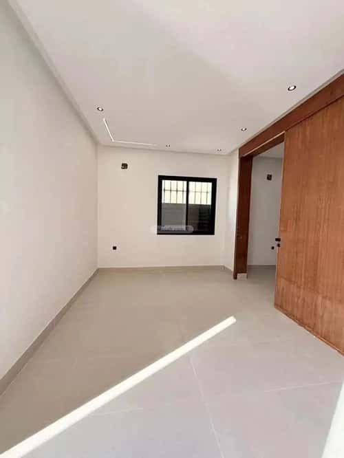 5 bedroom villa in Okaz 3