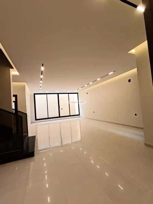 7 bedroom villa in Al Awali 1