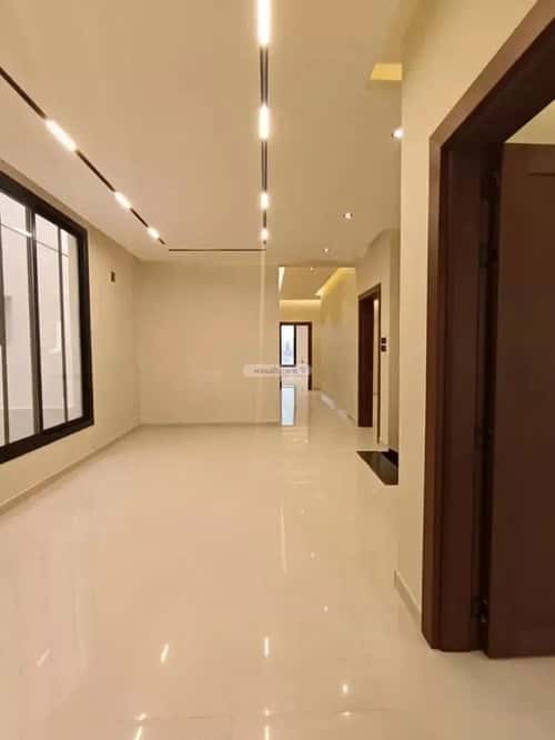 7 bedroom villa in Al Awali 12